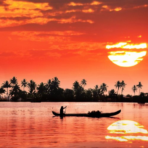 kerala boat tours